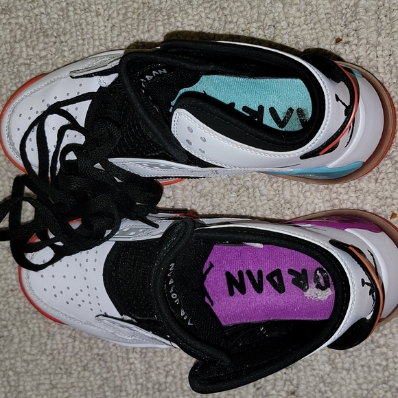 Nike Air Jordan Mars 270 6.5Y - Picture 2 of 4